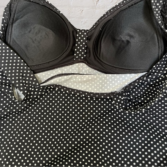 Lands’ End | Polka Dot Swim Top - Picture 6 of 8
